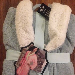 NWT robe